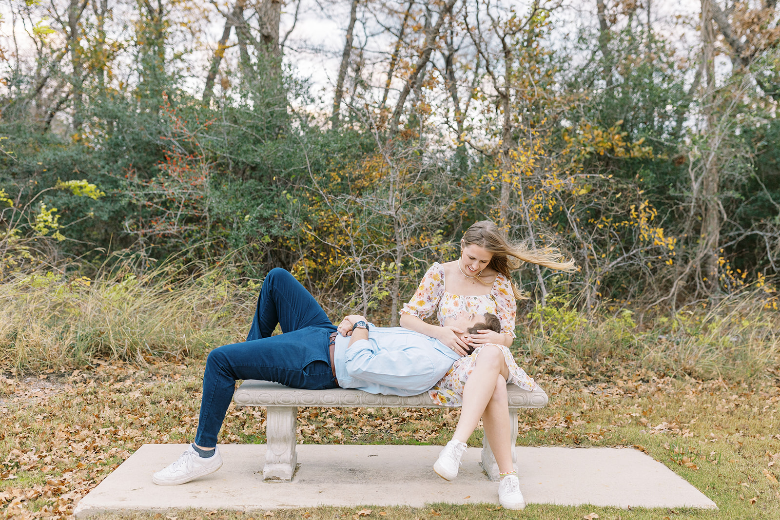 college station engagement session